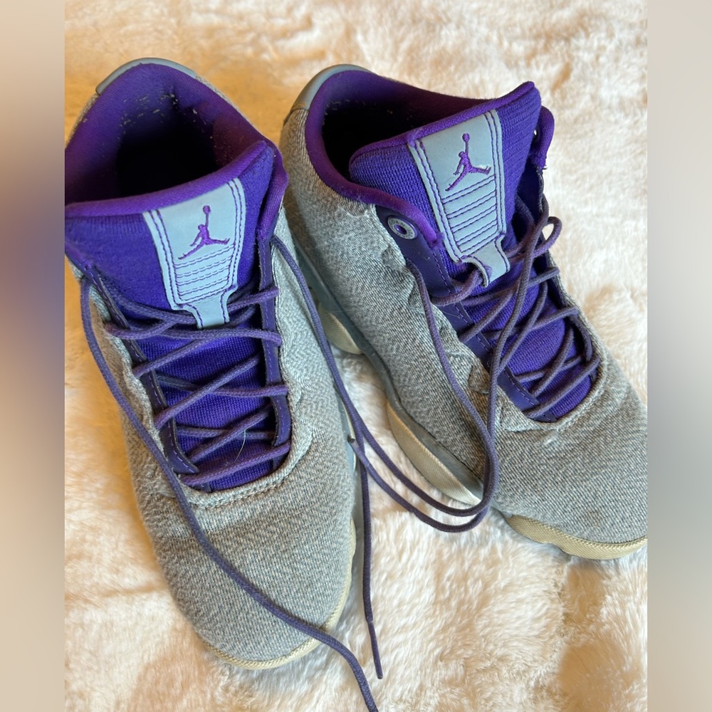 Jordan Horizon Low-Grey Purple-Size 4Y